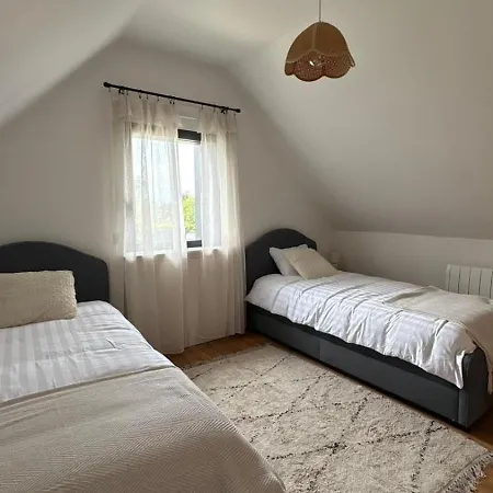 Le Petit *